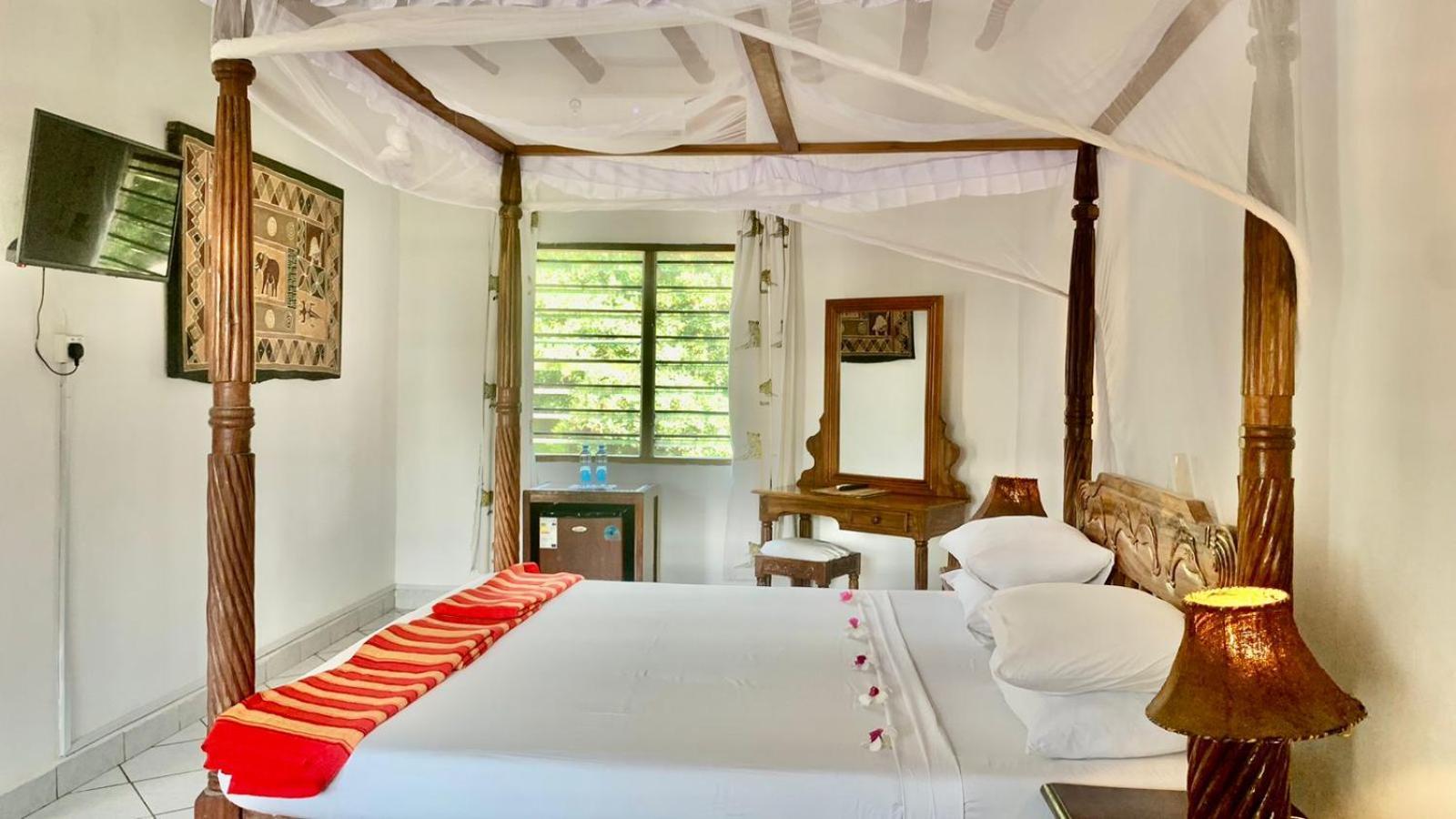 Lily Palm Resort Watamu Exterior foto